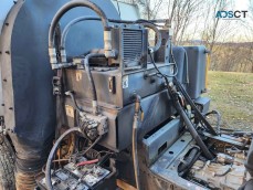 2009 Isuzu npr sweeper truck schwarze s3