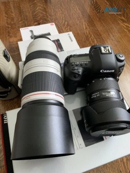 Canon EOS 5D Mark IV DSLR Camera & 24-10
