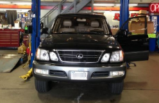 ROBERT'S SERVICE CENTER